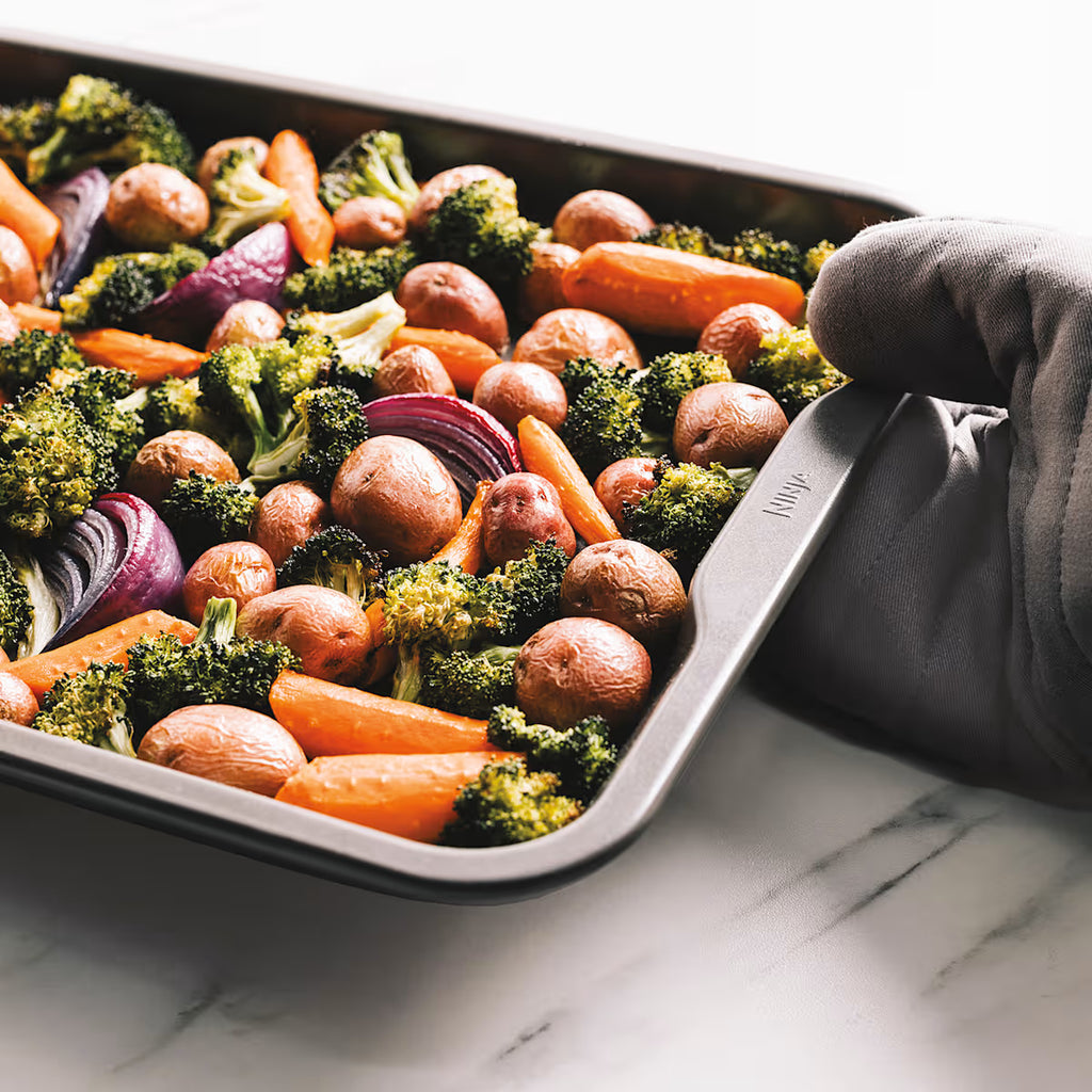 Ninja Foodi ZEROSTICK Oven Baking Tray, 10¡± x 15¡±/25cm x 38cm