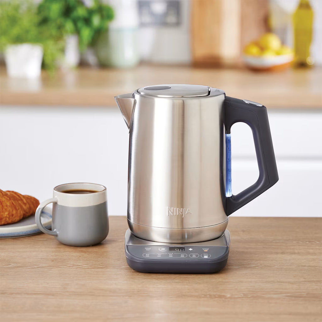 Ninja Stainless Steel Perfect Temperature Kettle, Rapid Boil ¨C KT201UK